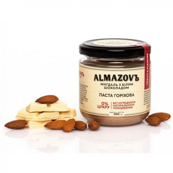 Pasta-orehovaya-arahis-s-belym-shokoladom